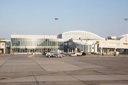 Пражский аэропорт улучшился по сравнению с прошлым годом.