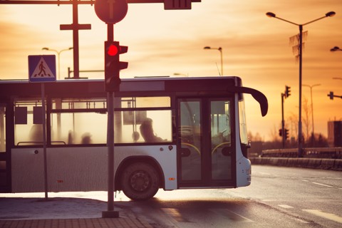 autobus_561336730__480x320pxl.jpg