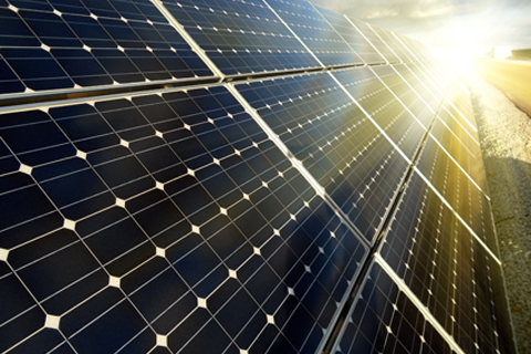solarni-panely_shutterstock_131369255_Gencho-Petkov__480x320pxl.jpg