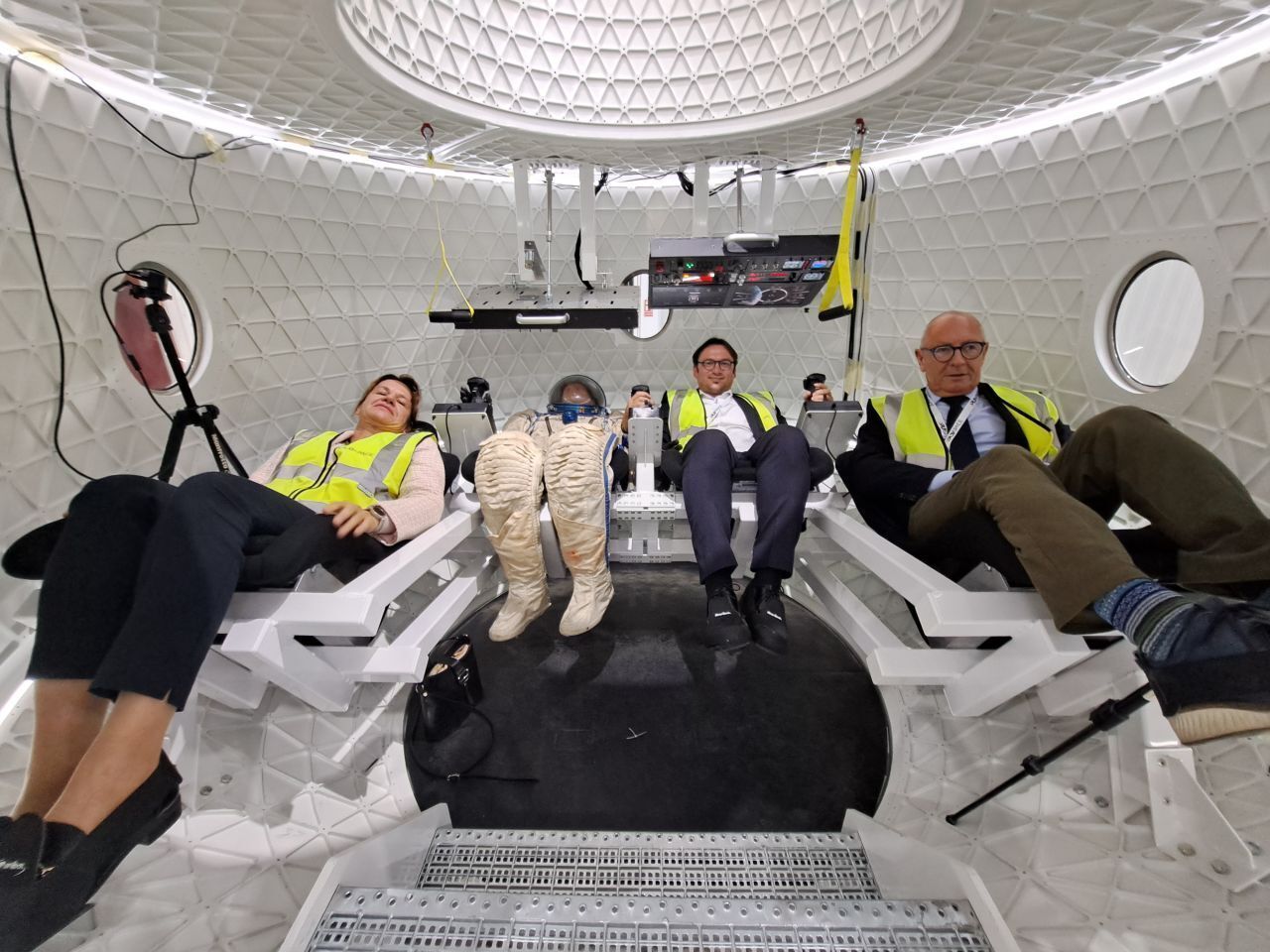 Foto-pldspace.jpg