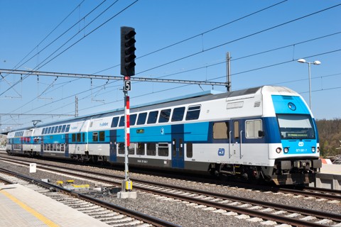 vlak_780047629__480x320pxl.jpg