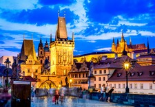 Praha-shutterstock_321657404_M-225.jpg