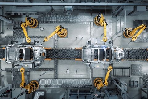 automobilka_shutterstock_2256099907_480x320pxl_fullhd.jpg