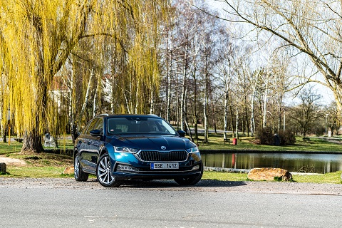 skoda-octavia-2020_shutterstock_1714940413_tomas-devera_redakcni__480x320pxl.jpg